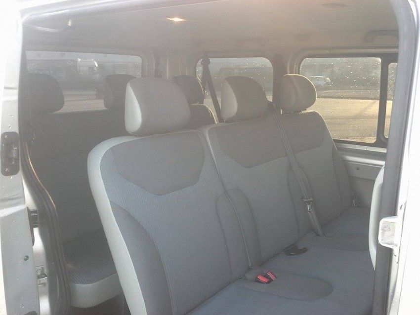 Vivaro 2